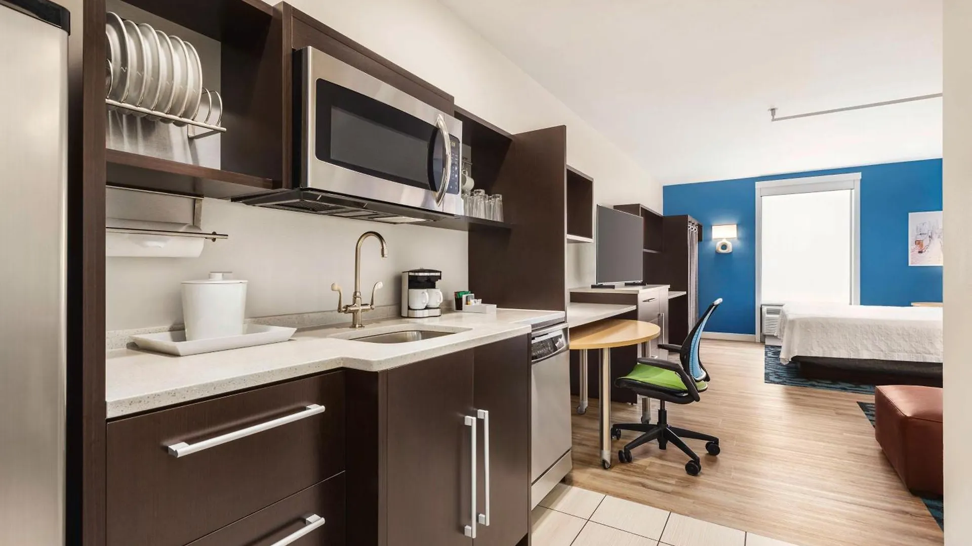 Home2 Suites Long Island City/Manhattan View New York Hotel